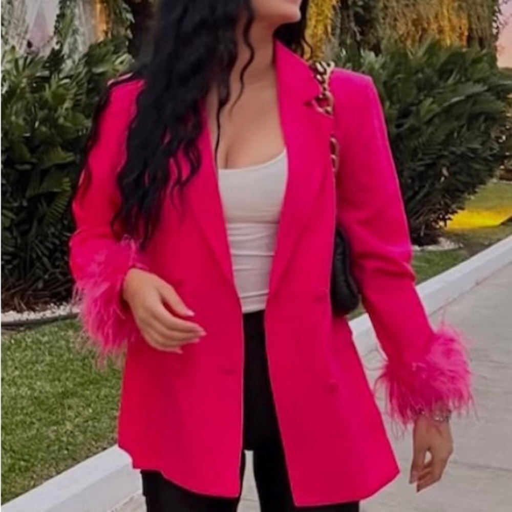 NWT Women's Pink Feather Cuff Blazer